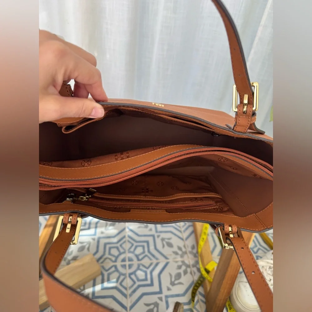 Tory Burch York Buckle Tote Bag Saffiano Tan Brown Purse Three Compartment